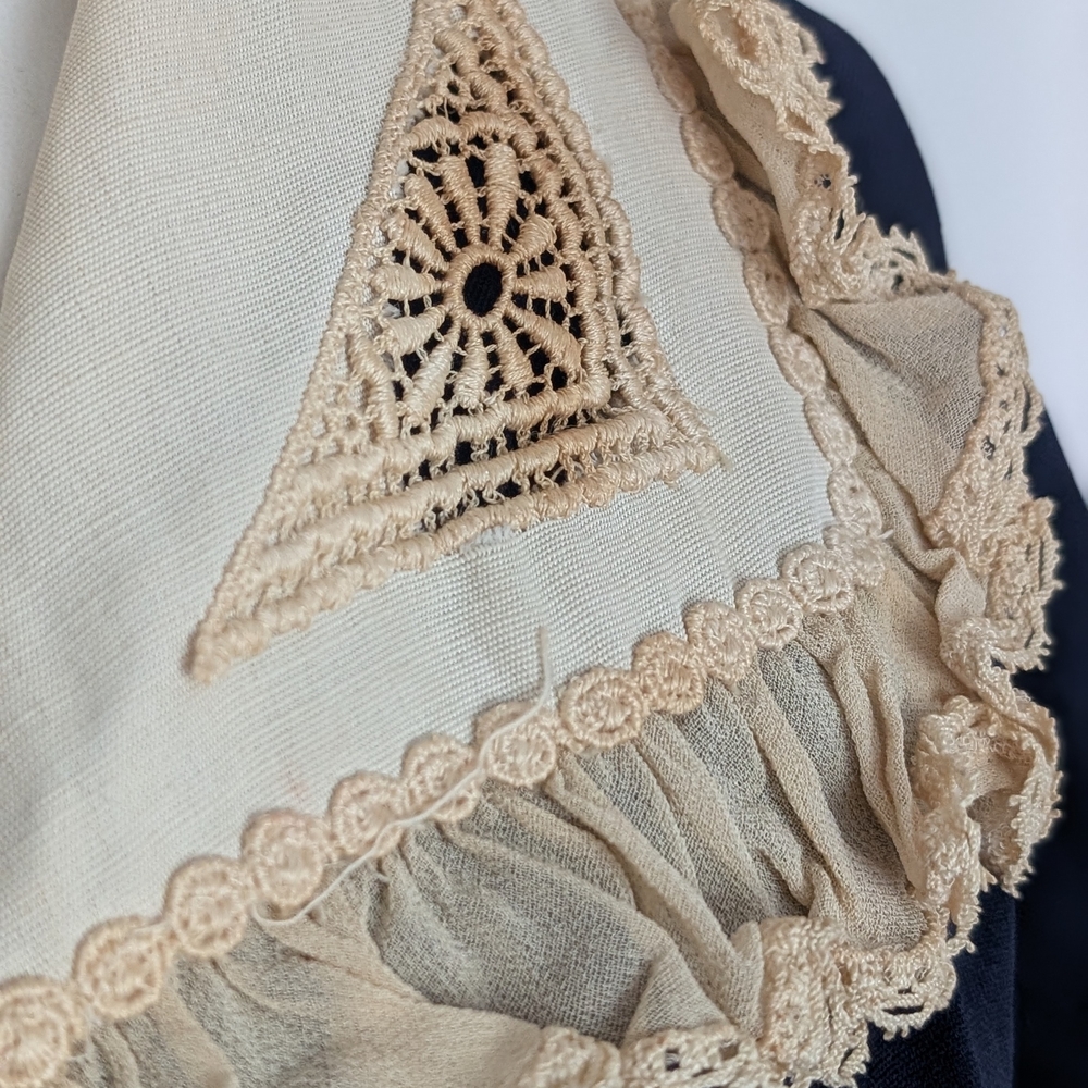 Vintage Navy Dress with Cream Lace Accents - Picture 4 of 15